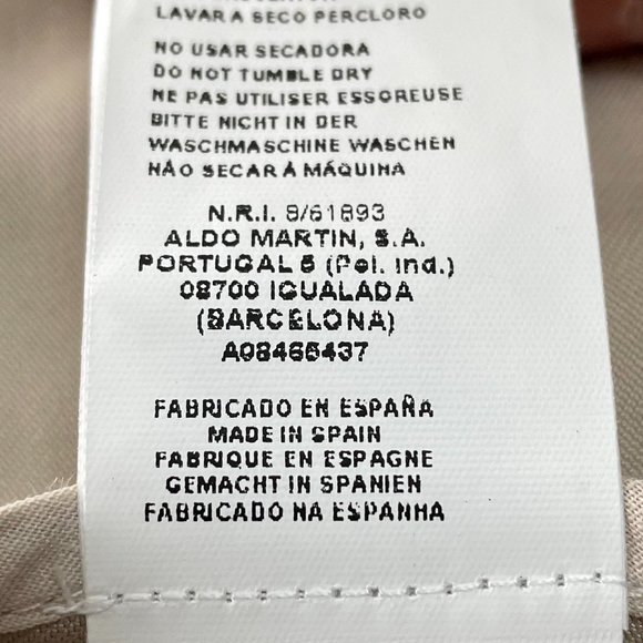 AMS Pure Beige "Duster" Coat  - Made in Barcelona, Spain - Picture 11 of 13